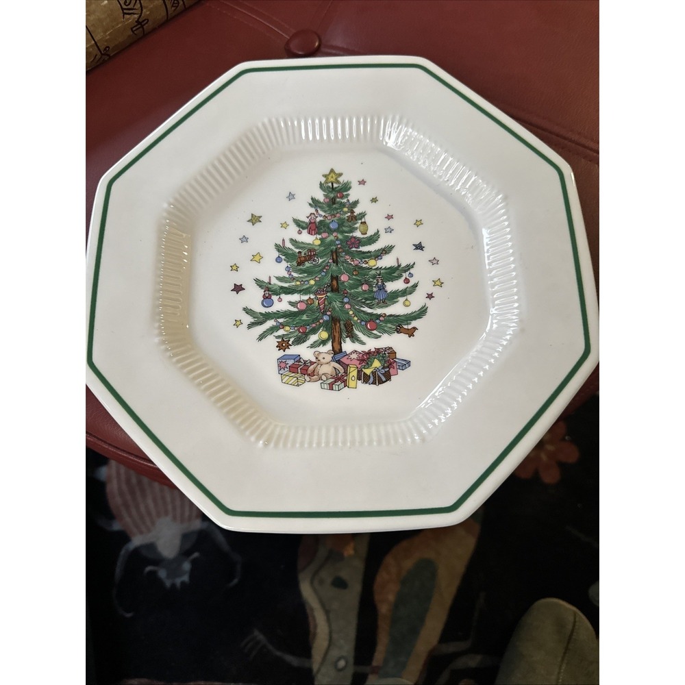 Set Of 6 Nikko Christmastime Dinner Plates/Ironstone/Holiday/Japan